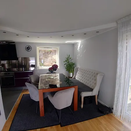Sunrise Terrace Апартаменты *